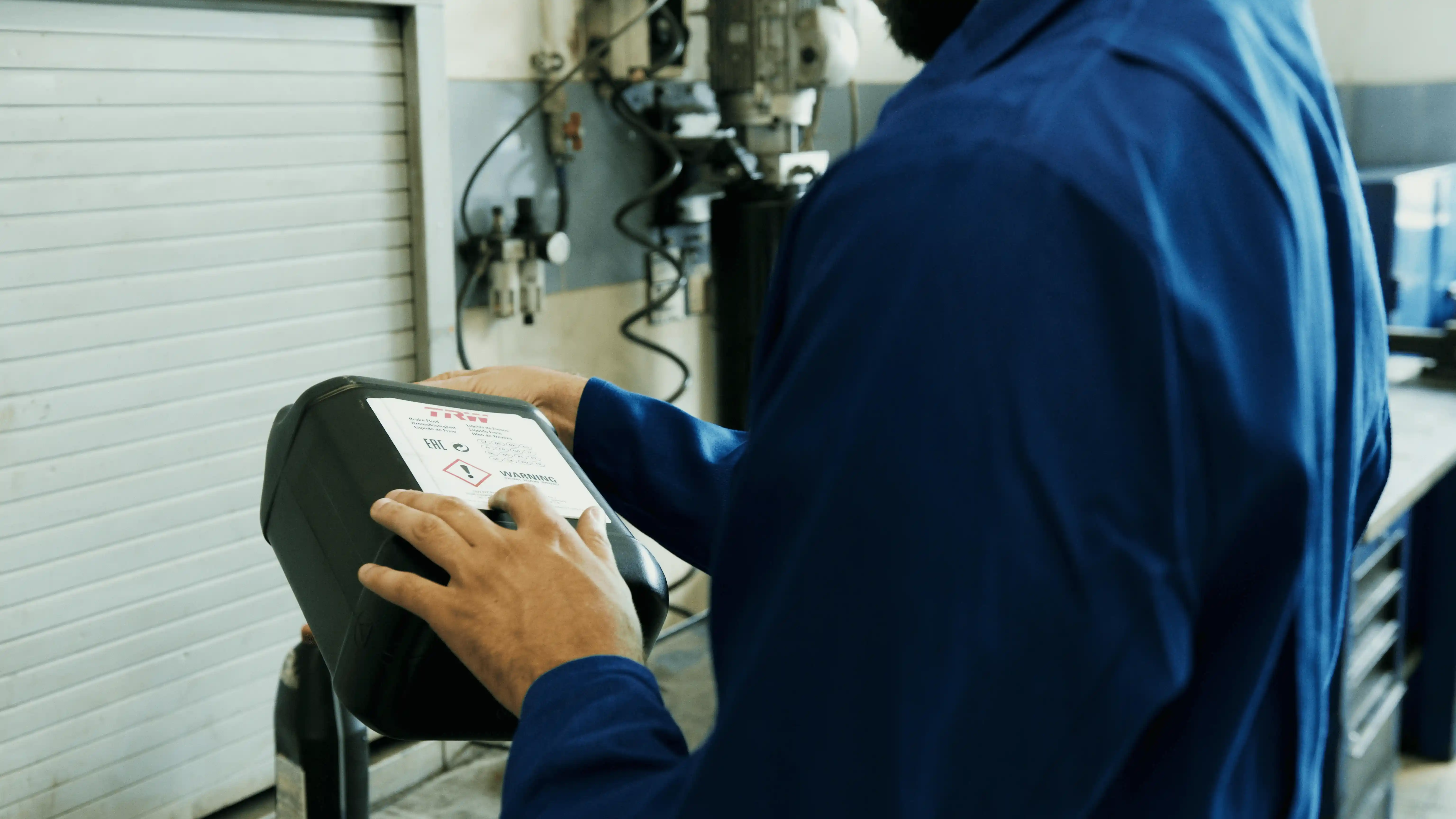 Oil grades on labels